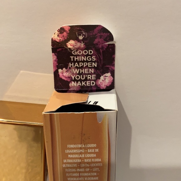 Urban Decay Stay Naked Foundation - Picture 7 of 7